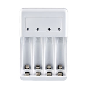 Adaptateur d'alimentation <span class=keywords><strong>Portable</strong></span> ca cc avec prise Standard ue pour <span class=keywords><strong>batterie</strong></span> ni-mh Rechargeable AA 1.2V <span class=keywords><strong>chargeur</strong></span> à 4 emplacements - Product Image 1