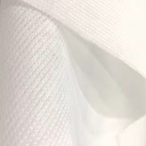 Tela <span class=keywords><strong>de</strong></span> entretela no tejida Golden Stitchbond 100% <span class=keywords><strong>Material</strong></span> <span class=keywords><strong>de</strong></span> impermeabilización <span class=keywords><strong>de</strong></span> <span class=keywords><strong>techo</strong></span> <span class=keywords><strong>de</strong></span> poliéster <span class=keywords><strong>para</strong></span> colchón - Product Image 1