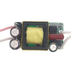 QH Qihan 10W sole corrente costante 7-12W 300mA <span class=keywords><strong>Led</strong></span> <span class=keywords><strong>Driver</strong></span> lampadina 21-39V 9w <span class=keywords><strong>Led</strong></span> <span class=keywords><strong>Driver</strong></span> - Product Image 6