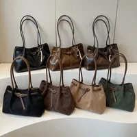 Sac à bandoulière imperméable en daim/cuir PU avec fermeture éclair, sac fourre-tout rétro élégant de grande capacité, couleur unie, pour les déplacements, l'école, les voyages, le travail