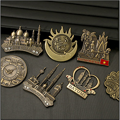 Nam châm tủ lạnh hợp kim kẽm khắc logo tùy chỉnh 2D/3D, quà tặng doanh nghiệp hiện đại mạ kim loại, dành cho du lịch thành phố - Product Image 4