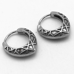 Yunnique Boucles d'oreilles à clipser géométriques en acier inoxydable, design minimaliste, bijoux de mode unisexe - Product Image 1