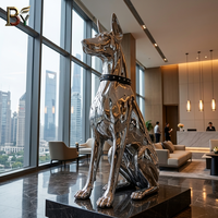 Sculpture d'art miroir électroplaqué Dobermann en acier inoxydable, chien de garde assis, pour entrée de villa