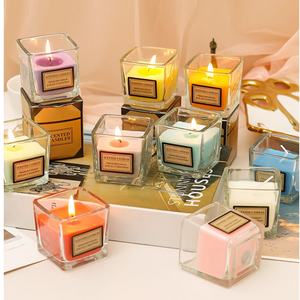 أكواب شموع زجاجية فاخرة مصنوعة يدويًا بنكهات مخصصة لحفلات الزفاف وديكور المنزل والكريسماس وعيد الفصح بروائح جذابة - Product Image 6