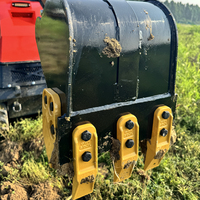 Mini-chargeuse sur chenilles avec bras de terrassement hydraulique, machine multifonctionnelle pour la rénovation paysagère et les travaux d'excavation