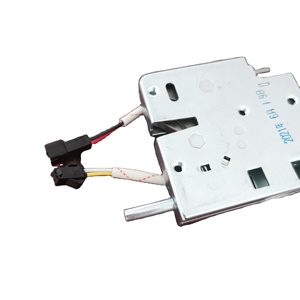 ราคาโรงงาน ล็อคประตูแม่เหล็กไฟฟ้า 12V ดีไซน์ใหม่ 12.5*80*80 มม. โครงสร้างโลหะประกอบสำเร็จสำหรับตู้ล็อกเกอร์ S150 สีดำ - Product Image 1