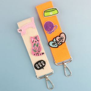 Patchs brodés thermocollants décoratifs animaux mignons les plus vendus pour vestes/pantalons/chaussures - Product Image 4