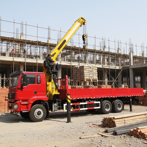 شاحنة سحب بحمولة 10 طن و12 طن و14 طن مع رافعة، شاحنة مسطحة مع رافعة ذات ذراع متحرك - Product Image 1