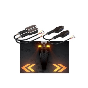 Đèn báo rẽ <span class=keywords><strong>LED</strong></span> xe máy có đèn báo dừng chiếu sáng - Product Image 1