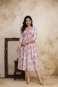 Vestido Midi Blanco y Rosa para Mujer, Diseño de Diseñador, con Cuello en V, Botones de Encaje, Mangas y Detalle de Ribete, Elegante, Casual y a la Moda - Product Image 5