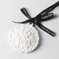 Diffuseur de parfum d'ambiance en céramique en forme de fleur, en plâtre aromatique, en porcelaine, pour armoire suspendue, désodorisant de voiture, diffuseur à bâtonnets d'huiles essentielles