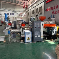 Granulateur de plastique en polyéthylène linéaire à faible densité à vis simple pour filtration à mailles fines