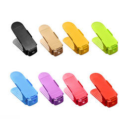 มีสีสัน