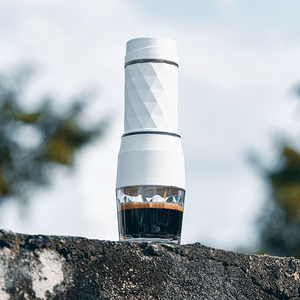 <span class=keywords><strong>Cafetière</strong></span> manuelle portable 3-en-1 à <span class=keywords><strong>piston</strong></span> pour café moulu, capsules DG et Nes, utilisation en extérieur, camping et voyage - Product Image 5