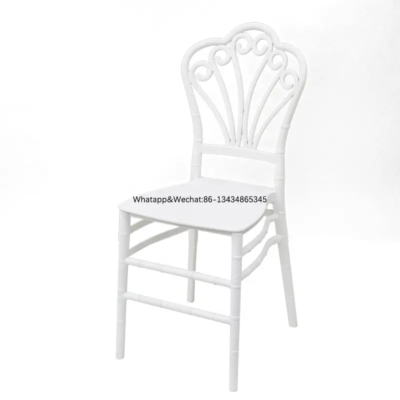 शादी के लिए सस्ती कीमत वाली थोक होटल इवेंट सिंहासन कुर्सी स्टैकेबल प्लास्टिक कुर्सियाँ