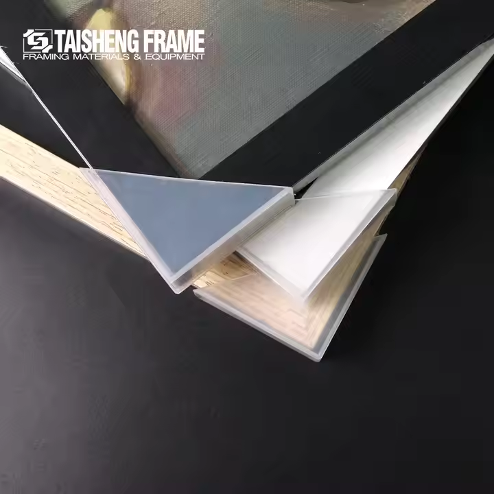 corner protector for picture frame