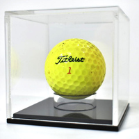 Boîte de présentation carrée en lucite de 3 pouces pour balle de golf, boîte en plexiglas transparente anti-poussière pour balle de golf