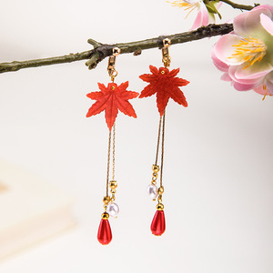 New Chinese style earrings, antique style women's ear <b>clips</b>, red maple leaf Chinese style tassel earrings, Hanfu accessories. - Product Image 4
