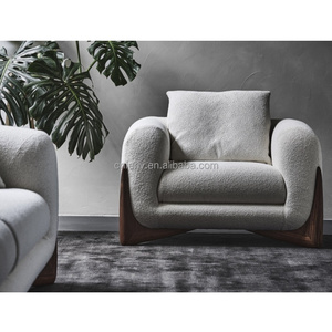 Juegos de sofá <span class=keywords><strong>y</strong></span> sillón de sala de estar de tela suave personalizada de fábrica FERLY, sofá italiano, sillón con patas de madera - Product Image 2