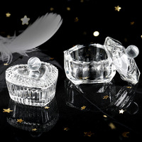 En gros, Godet en verre Dappen transparent en forme de cœur carré pour poudre acrylique liquide et nail art, avec couvercle