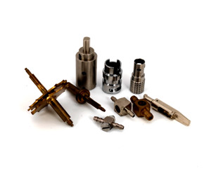 Fabricant OEM de pièces chinoises personnalisées de haute précision, usinage de précision Cnc des métaux, usinage de la tôle, pièces tournées - Product Image 6