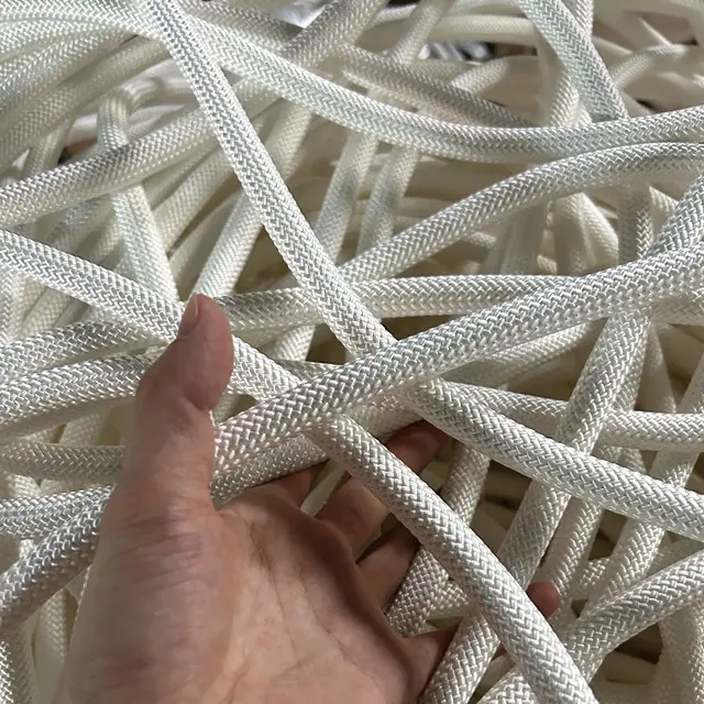 Corde tressée UHMWPE de coupe résistante à l'usure à haute résistance, corde d'escalade de sécurité extérieure