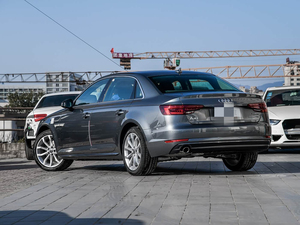 Voiture d'<span class=keywords><strong>occasion</strong></span> haut de gamme <span class=keywords><strong>Audi</strong></span> A4L 2018, marque de luxe, turbocompressée, <span class=keywords><strong>prix</strong></span> abordable avec options supplémentaires - Product Image 6