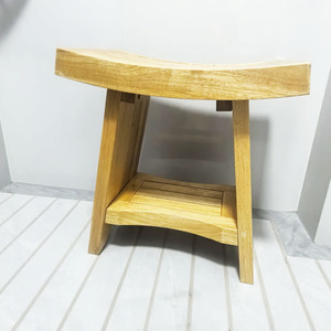 Tabouret de salle de bain Qingzhi 44x30.5x47cm en bois de teck, siège de douche antidérapant - Product Image 2