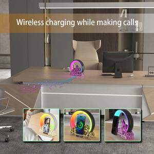 Nouvelle Lampe de Nuit Montagne de Flammes RVB, Lampe de Réveil, Chargeur Sans Fil, Lampe d'Ambiance de Bureau, Lampe Coucher de Soleil, Réveil, Décoration Cadeau - Product Image 4