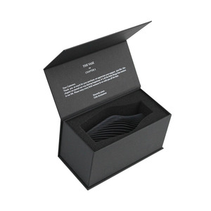 Cajas Magnéticas de Cartón Personalizadas con Logotipo de Lujo al por Mayor, con Lámina Dorada y Grabado, Acabado Mate, Embalaje Reciclable - Product Image 1
