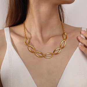 Collar de Eslabones Ovalados Dorados, Cadena Geométrica de Aleación de Zinc, Joyería de Moda para Fiestas, Cadena para Clavícula - Product Image 4