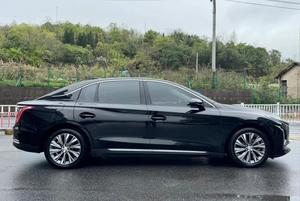 FAW Hongqi E-QM5 <span class=keywords><strong>2022</strong></span> d'occasion, 431 km, voiture électrique, 5 places, berline de luxe, haute vitesse, EV, <span class=keywords><strong>prix</strong></span> abordable pour l'exportation - Product Image 3