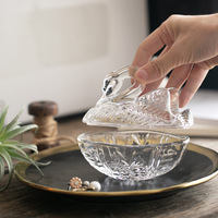 Vente en gros à prix réduit, pot à bonbons en verre en forme de cygne avec couvercle, pots à bonbons en verre pour mariage