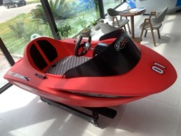 Nouveau bateau à moteur électrique en fibre de verre pour sports nautiques, avec pompe à jet et contrôleur, luxe