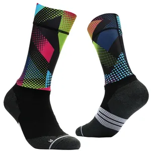 Modedesign mittlere kälbchen tube rutschfeste radsocken kompression atmungsaktiv fahrrad laufseriensportsocken unisex