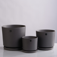Murah Modern Matte Abu-abu Mengkilap Keramik Pot Bunga Set Dalam Ruangan Dekoratif Pot Tanaman dengan Nampan