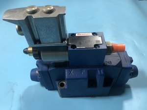 R901261979 3DREME16P-7X/100YG24K31A1V REDUCTOR - Product Image 2