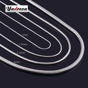 Collier en Chaîne Serpent en Acier Inoxydable, Design Minimaliste, Plaqué Or, Unisexe, Bijou à Porter au Quotidien, Cadeau - Product Image 2