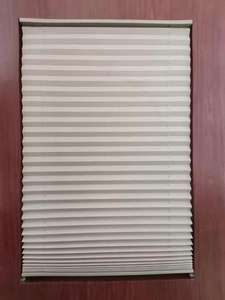 Persianas plisadas con control inalámbrico de fácil instalación para autocaravana - Product Image 3