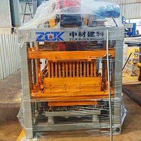 Machine à fabriquer des blocs de béton semi-automatique ZCJK QTJ4-20A