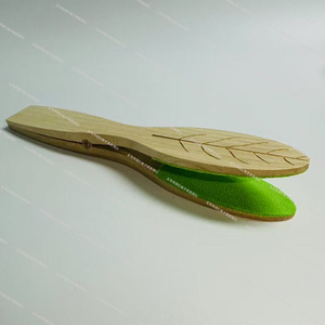 Leaf <b>Cleaning</b> Tongs Wooden Handle Microfiber Head Plant Leaves Cleaner Simple Style 7-12.9in Length Soft <b>Duster</b> - Product Image 1