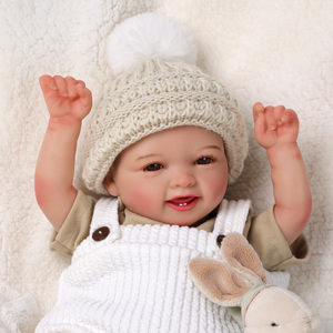 Muñeca Reborn Babeside <span class=keywords><strong>Mia</strong></span> de 17 Pulgadas, Ojos Marrones Abiertos, Sombrero Adorable y Esponjoso, Sonriente, Muñeca de Moda, Juguete de Bricolaje, Mini Juguete de Peluche - Product Image 4