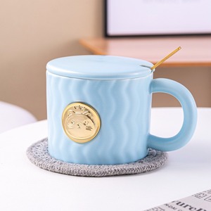 Ensemble de tasses en céramique de 360 ml avec couvercle et cuillère, design mignon, usage domestique, tasses de couleur unie pour le café et le thé - Product Image 5