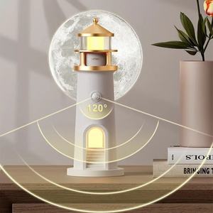 Lampe d'ambiance 2025 Moonlight Lighthouse, rechargeable, à détection de mouvement, projection lunaire LED, veilleuses à intensité variable - Product Image 3