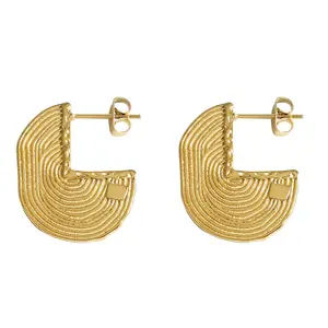 Custom Wholesale Low Moq Women Gold Plated Stainless Steel Elegant Jewelry Verified Supplier Creative Engrave Earrings