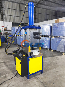 เครื่องผลิตเม็ดแห้งสำหรับล้างรถด้วยการพ่นทราย ผลผลิตสูง ระบบ PLC+หน้าจอสัมผัส 50 กก. มอเตอร์เกียร์ Emerson/Fusheng/Bristol - Product Image 5
