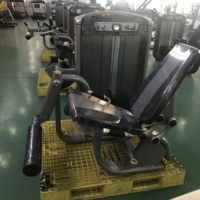 Machine de fitness commerciale créative à charge libre pour l'entraînement de force en salle de sport, équipement de fitness, machine à extensions de jambes et à triceps