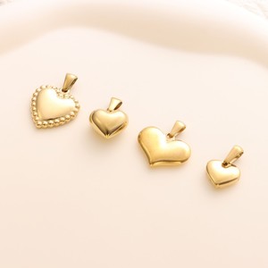 <span class=keywords><strong>Fournisseur</strong></span> de bijoux en gros tendance personnalisée texture en <span class=keywords><strong>acier</strong></span> <span class=keywords><strong>inoxydable</strong></span> plaqué or 18 carats pendentifs breloques en forme de cœur pour accessoires de bijoux - Product Image 3