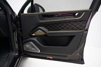 Meilleures pièces d'automobile Nouvel intérieur de luxe Amélioration de la main courante résistante à l'usure et aux rayures Kits d'intérieur Accessoires