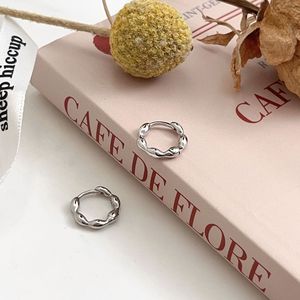 S925 Sterling <b>Silver</b> Huggie Earrings For Women Simple Circle Design Everyday Wear 925 <b>Silver</b> <b>Stud</b> Earrings Lightweight Jewelry - Product Image 1